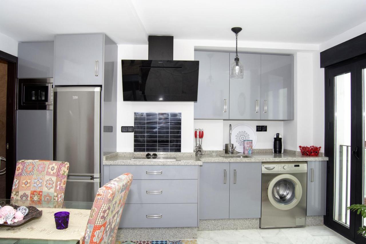 Apartament Apartamento Livia Junto A La Catedral Sewilla Zewnętrze zdjęcie